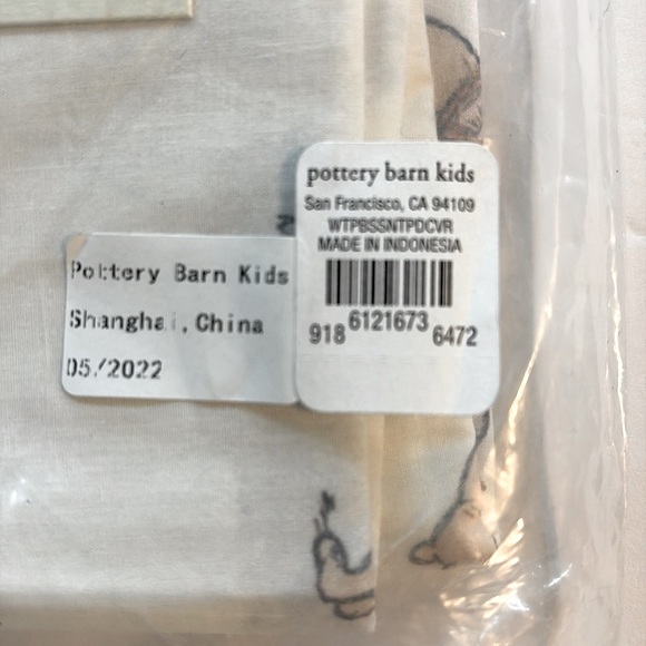 Pottery Barn Baby Winnie the Pooh bassinet sheet - Picture 3 of 4
